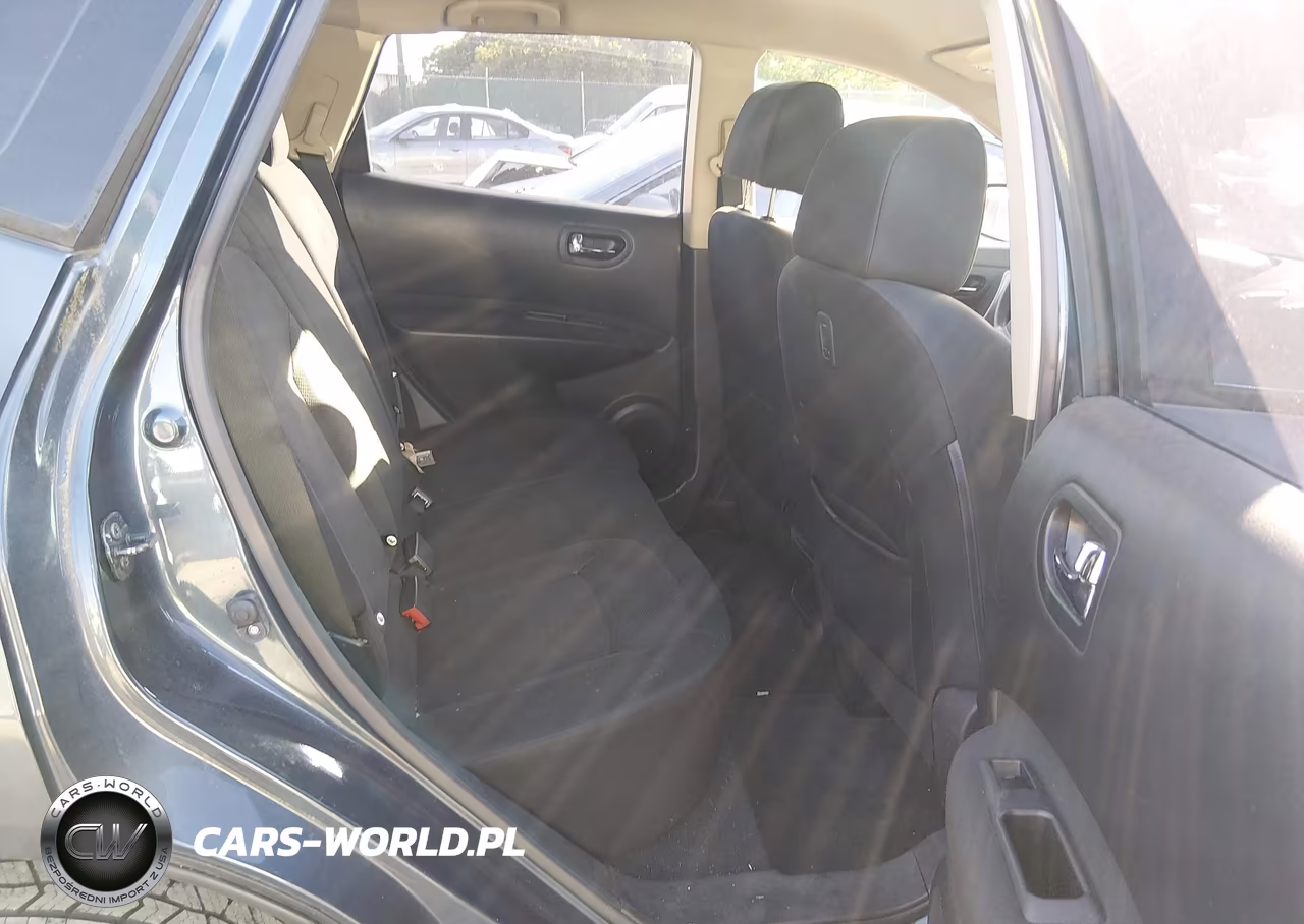 2015 Nissan Rogue Select S VIN:JN8AS5MT9FW655560 - 8