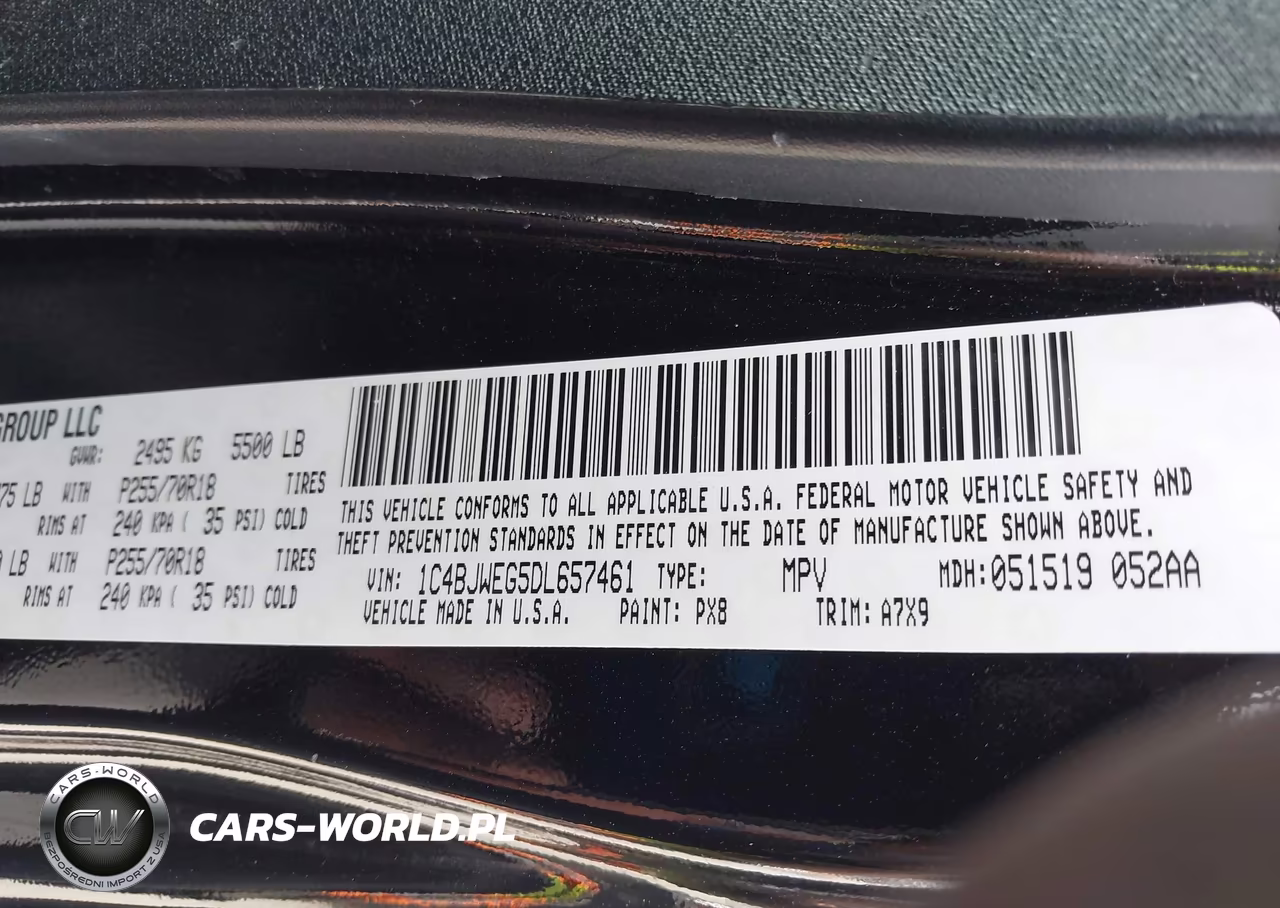 2013 Jeep Wrangler Unlimited Sahara VIN:1C4BJWEG5DL657461 - 9