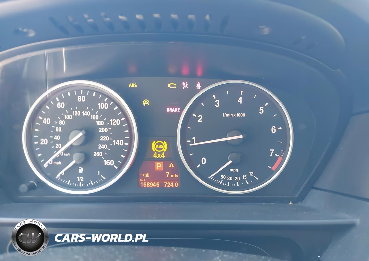 2010 BMW 528I xDrive VIN:WBANV1C57AC389544 - 7