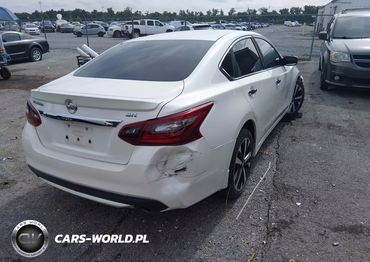 2018 Nissan Altima 2.5 Sr VIN:1N4AL3AP9JC275168 - 4