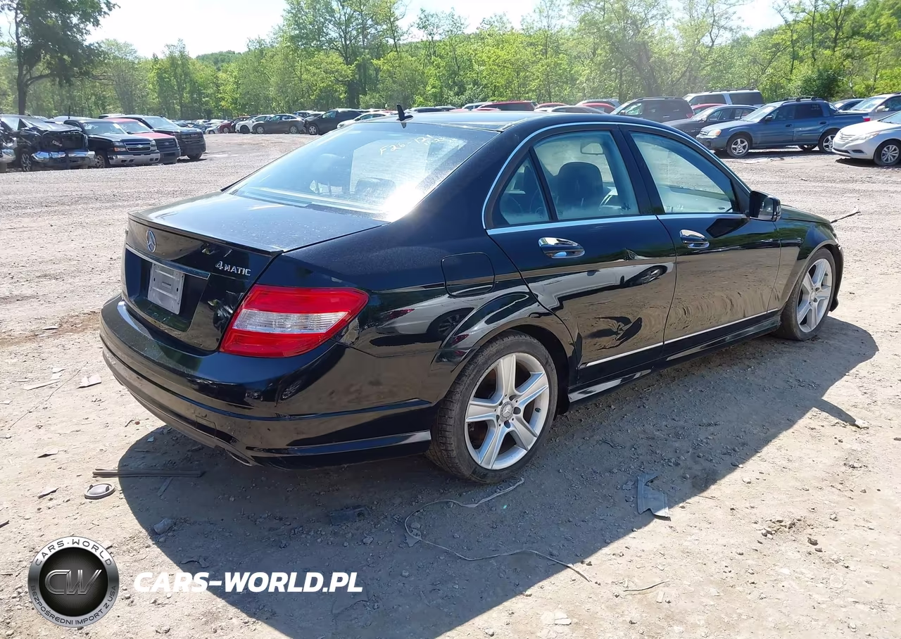 2011 Mercedes-Benz C 300 Sport 4Matic VIN:WDDGF8BB2BR166017 - 4