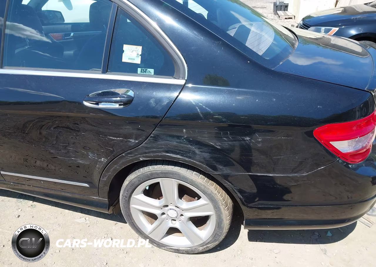 2011 Mercedes-Benz C 300 Sport 4Matic VIN:WDDGF8BB2BR166017 - 6