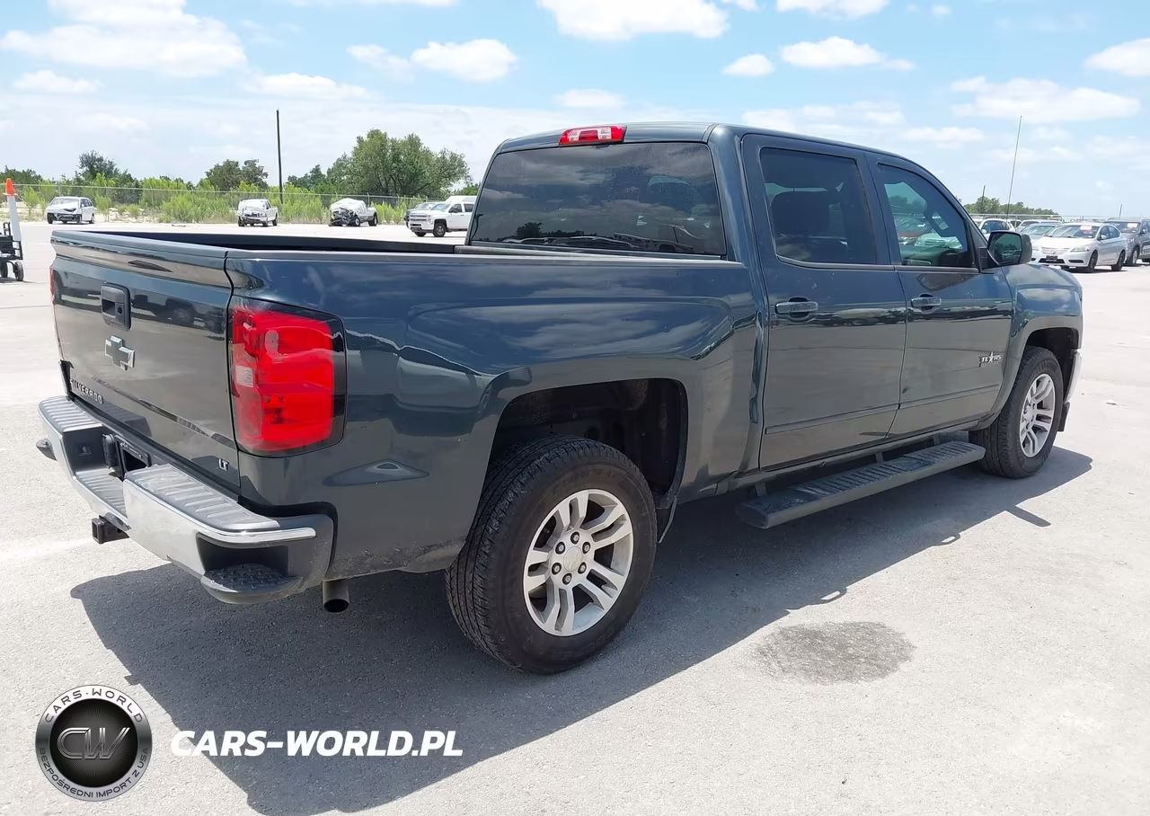 2018 Chevrolet Silverado 1500 1Lt VIN:3GCPCREC0JG113568 - 4