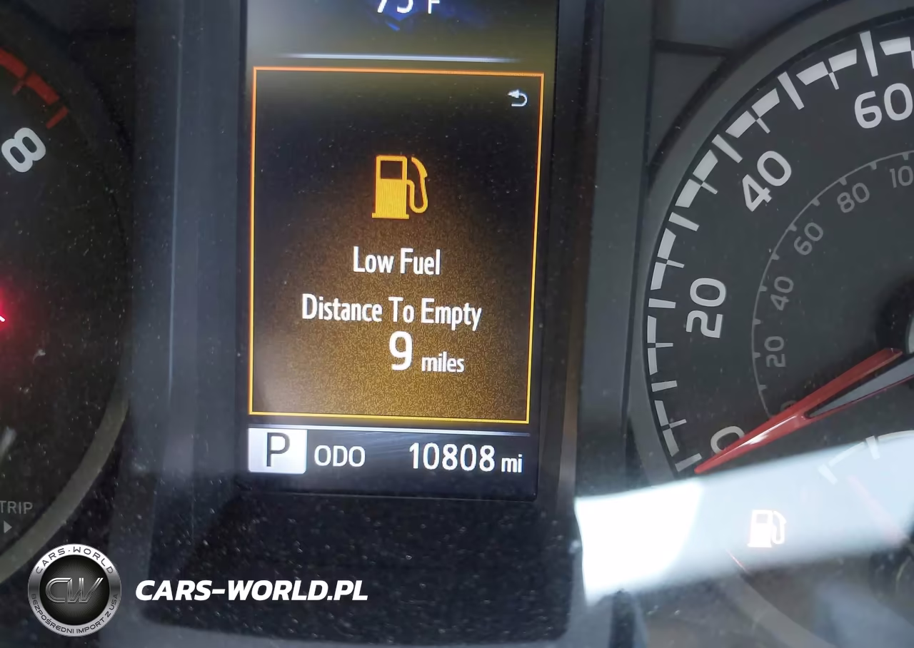 2023 Toyota Tacoma Sr V6 VIN:3TMCZ5ANXPM571643 - 15