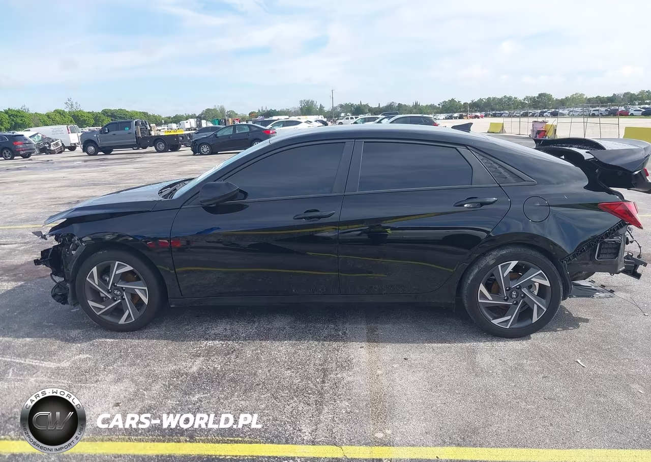 2025 Hyundai Elantra Sel Sport VIN:KMHLM4DG4SU910306 - 14