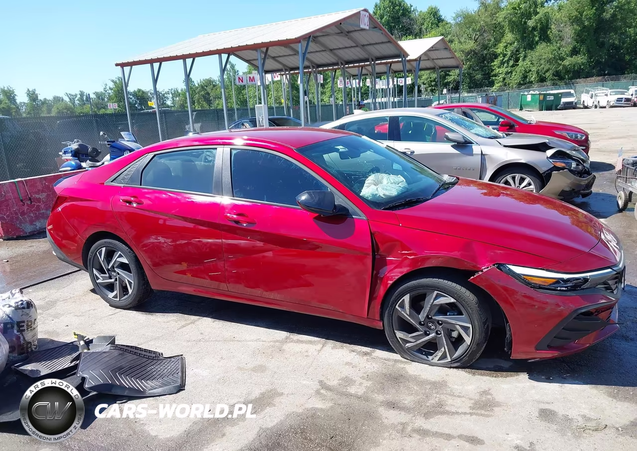 2025 Hyundai Elantra Sel Sport VIN:KMHLM4DG3SU056313 - 13