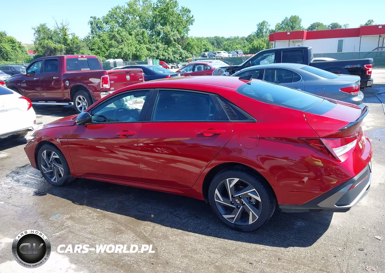 2025 Hyundai Elantra Sel Sport VIN:KMHLM4DG3SU056313 - 14