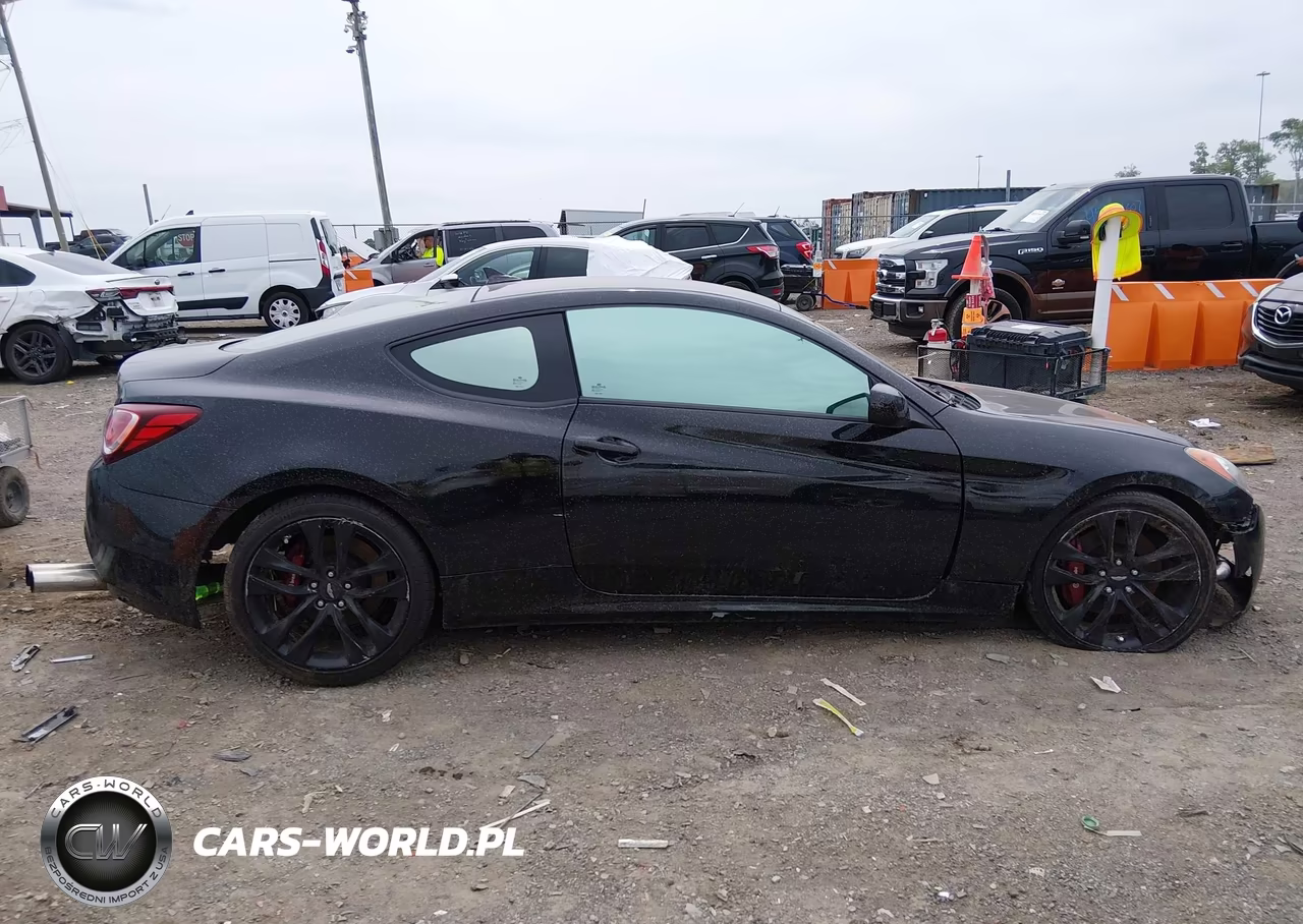 2011 Hyundai Genesis 2.0T R-Spec VIN:KMHHT6KD4BU054261 - 14