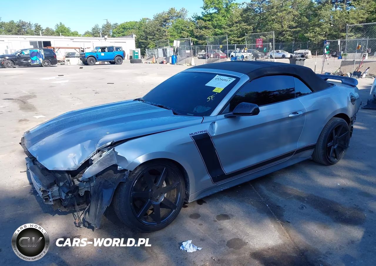 2015 Ford Mustang V6 VIN:1FATP8EM6F5352486 - 2