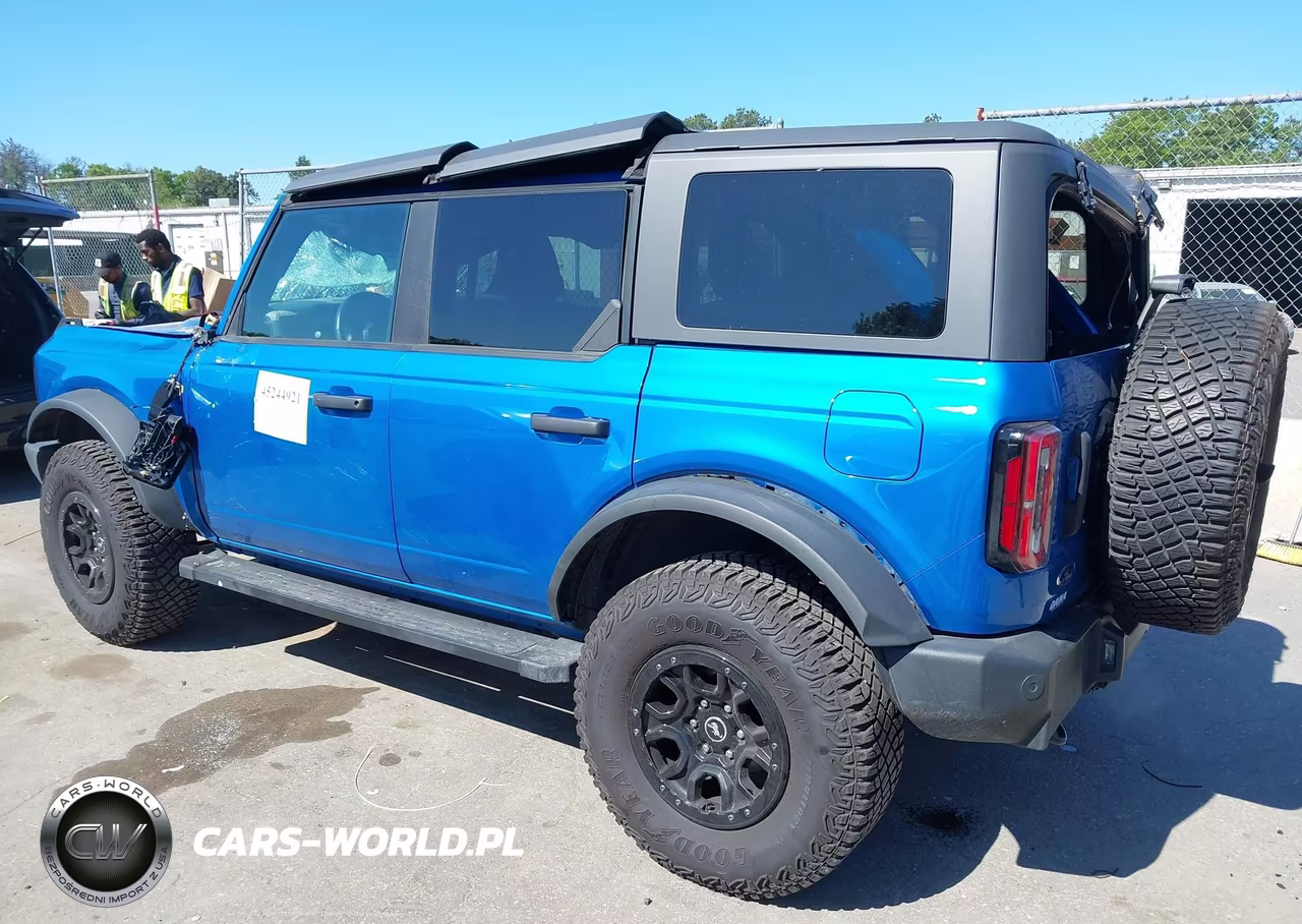 2022 Ford Bronco Wildtrak VIN:1FMEE5DP8NLB85153 - 3