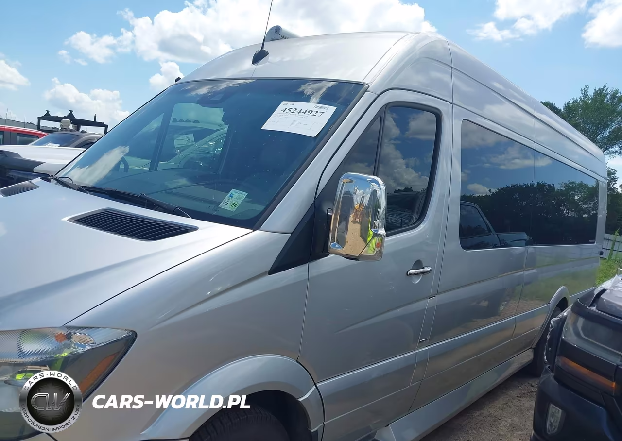 2015 Mercedes-Benz Sprinter 3500 High Roof VIN:WD3PF4CC3FP108973 - 17