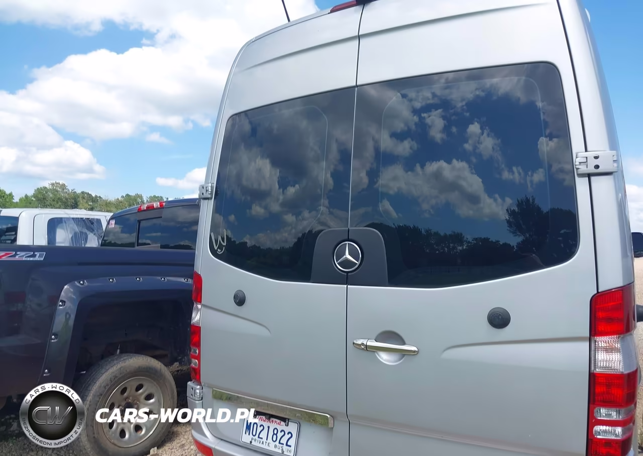 2015 Mercedes-Benz Sprinter 3500 High Roof VIN:WD3PF4CC3FP108973 - 18