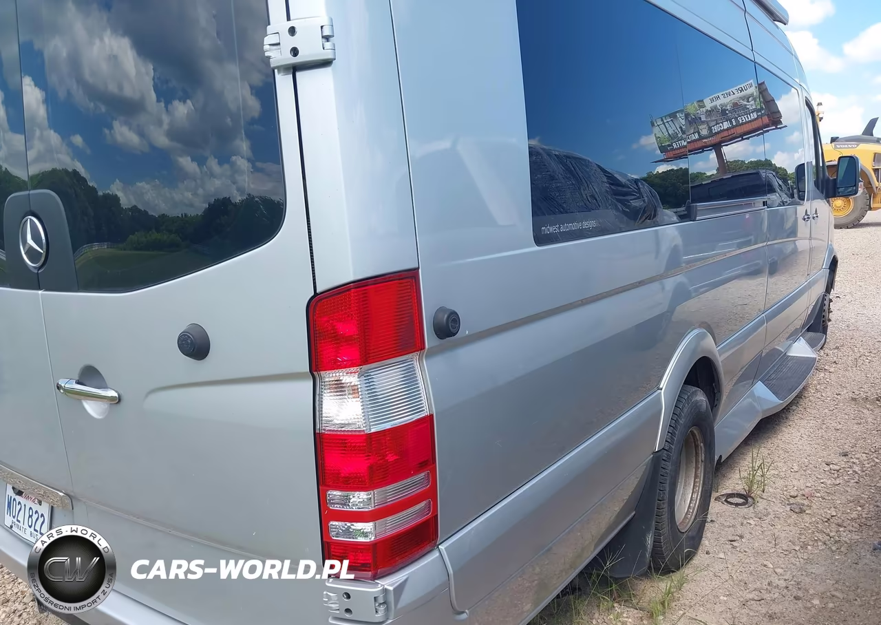 2015 Mercedes-Benz Sprinter 3500 High Roof VIN:WD3PF4CC3FP108973 - 4