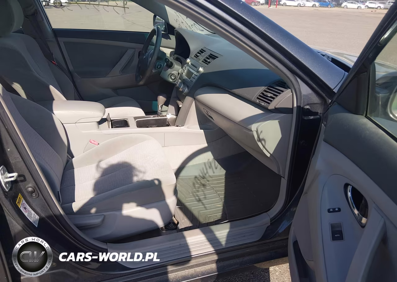 2010 Toyota Camry Le VIN:4T1BF3EK7AU095469 - 5