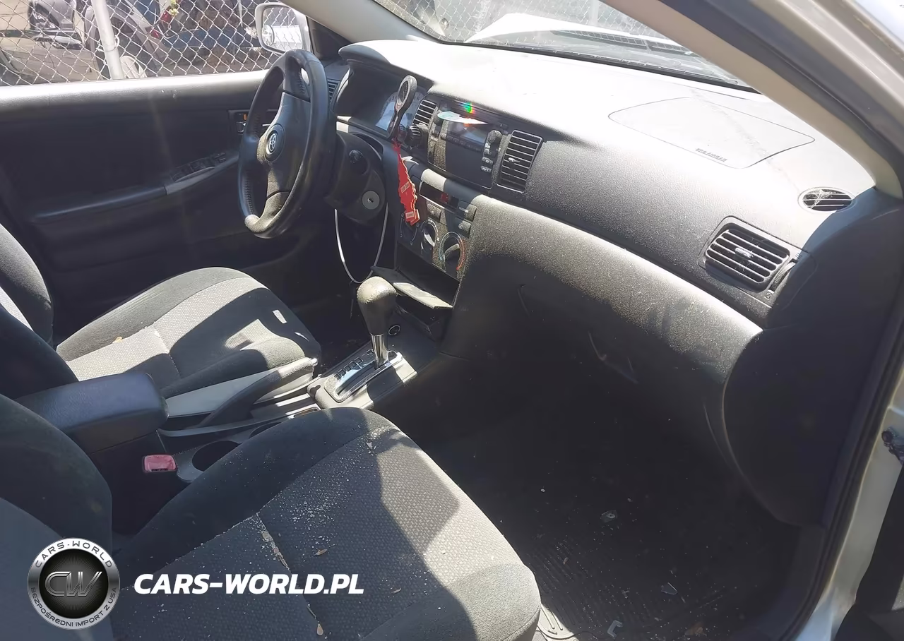 2004 Toyota Corolla S VIN:2T1BR32E84C299869 - 5