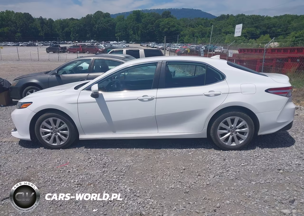 2020 Toyota Camry Le Awd VIN:4T1C11BK5LU012927 - 14