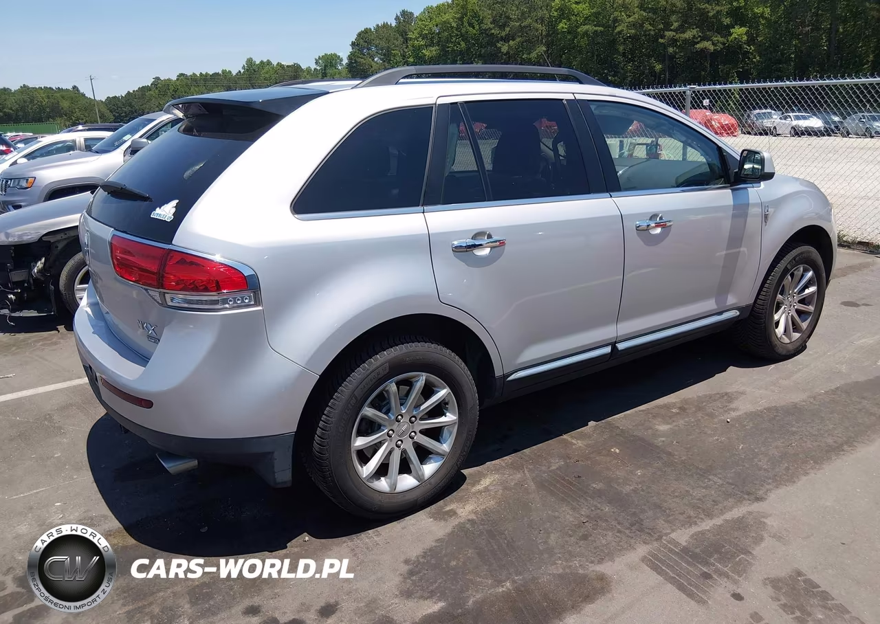 2011 Lincoln Mkx VIN:2LMDJ8JK7BBJ06993 - 4