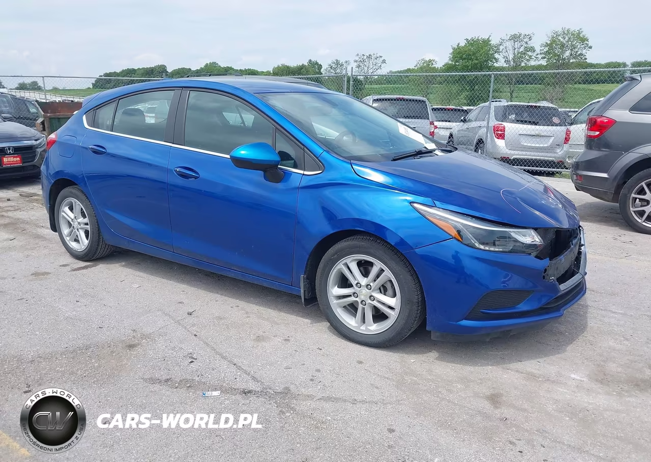 2017 Chevrolet Cruze Lt Auto – zdjęcie 1 z 16