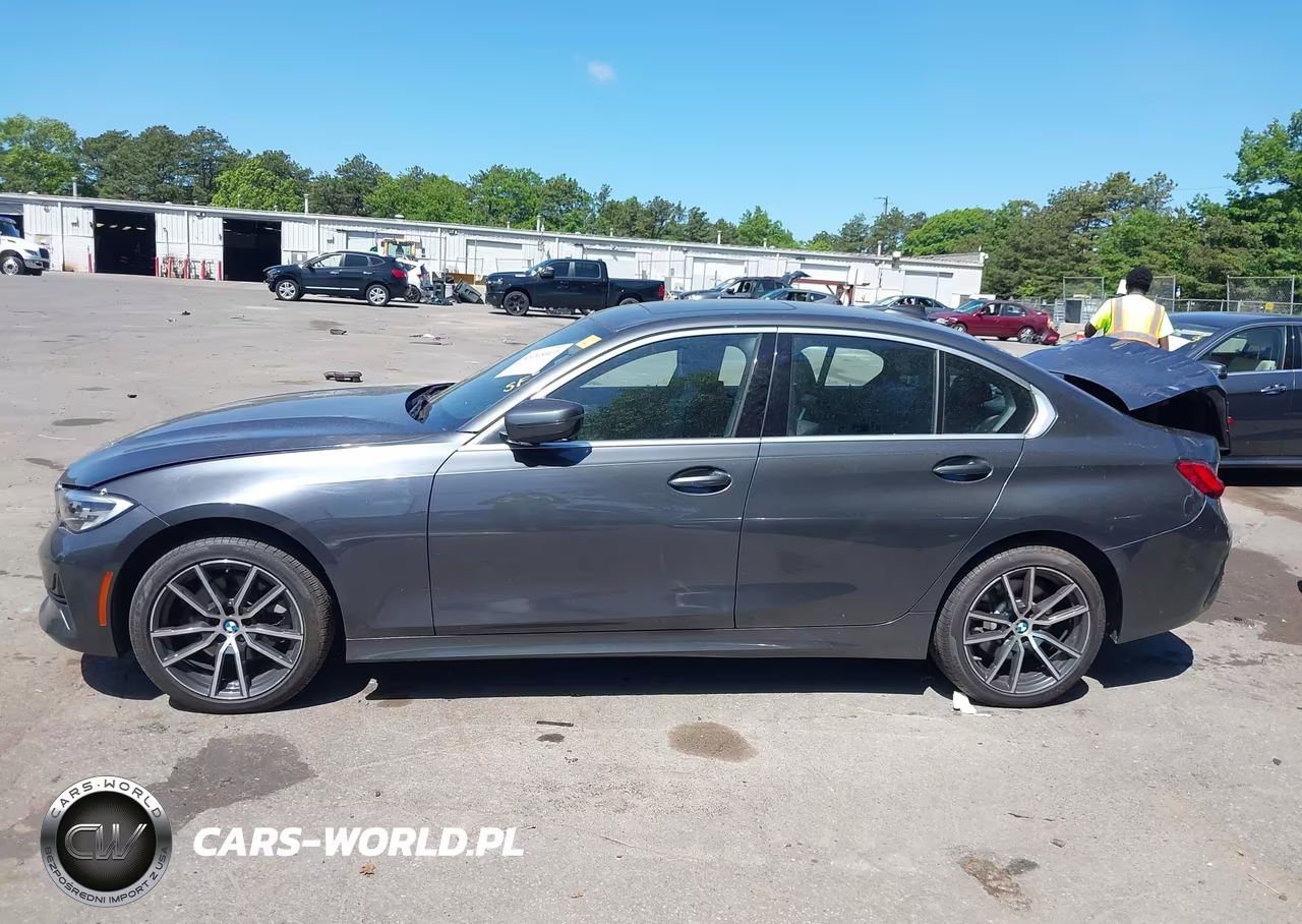2019 BMW 330I xDrive VIN:WBA5R7C55KFH15545 - 14