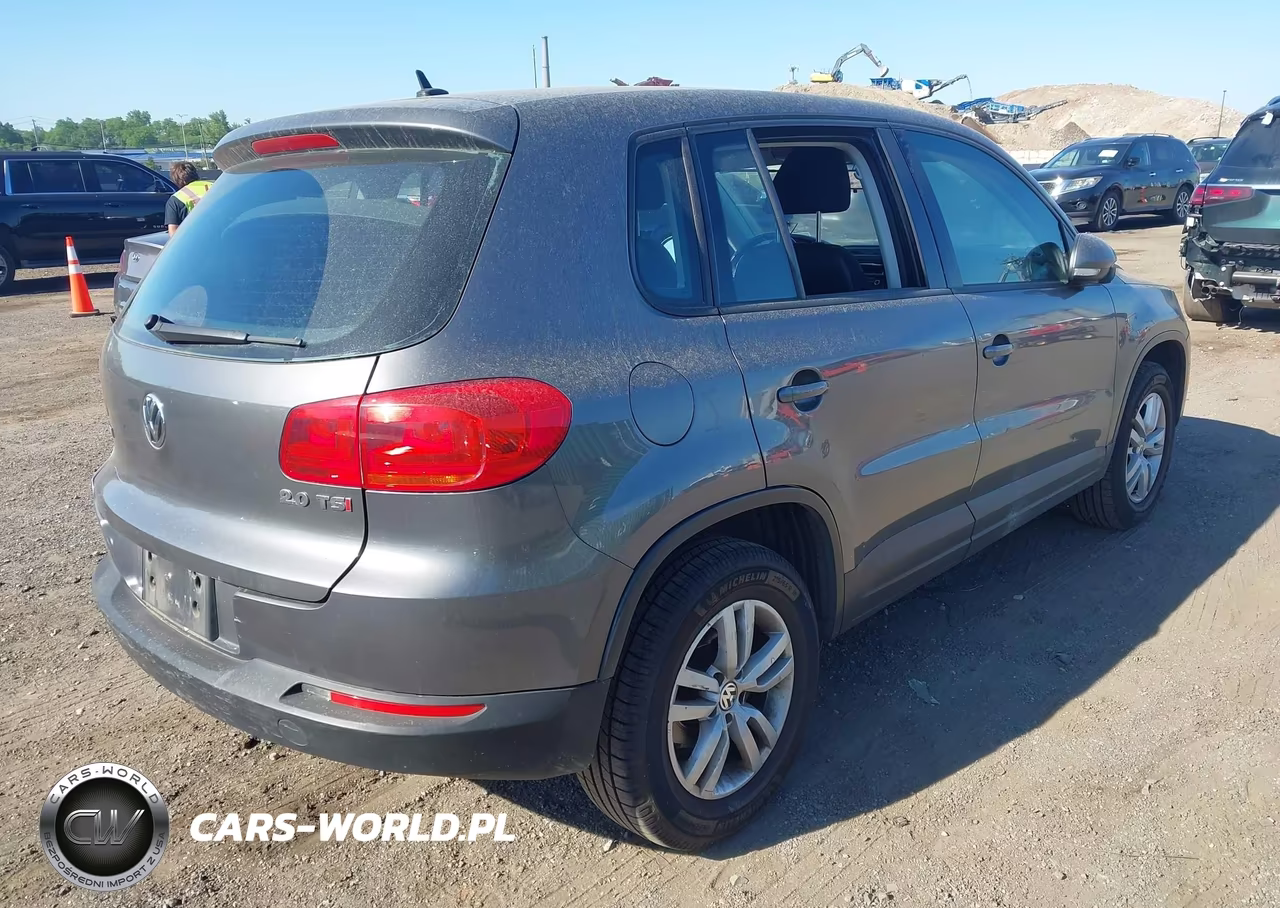 2014 Volkswagen Tiguan S VIN:WVGAV3AX7EW600288 - 4