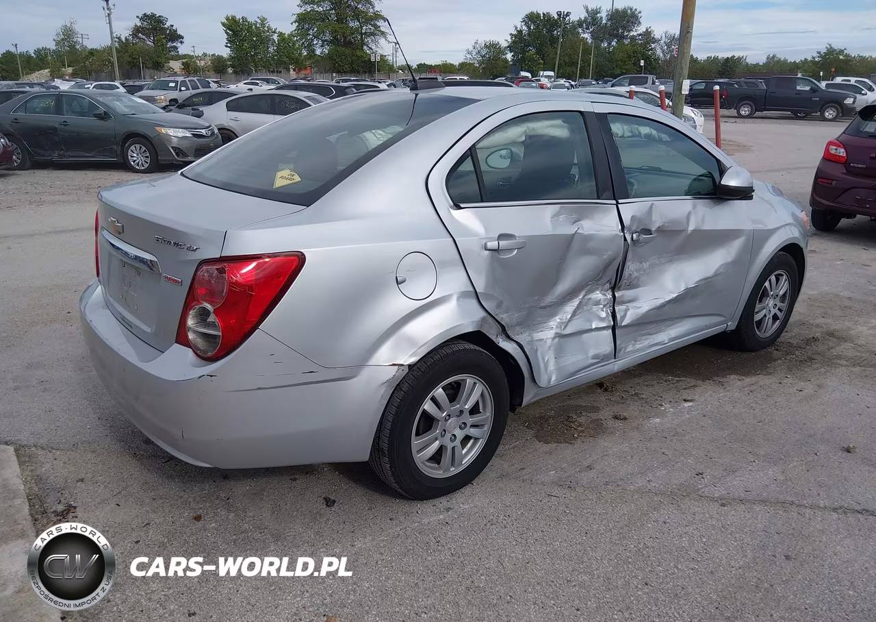 2016 Chevrolet Sonic Lt Auto VIN:1G1JC5SB9G4102898 - 4
