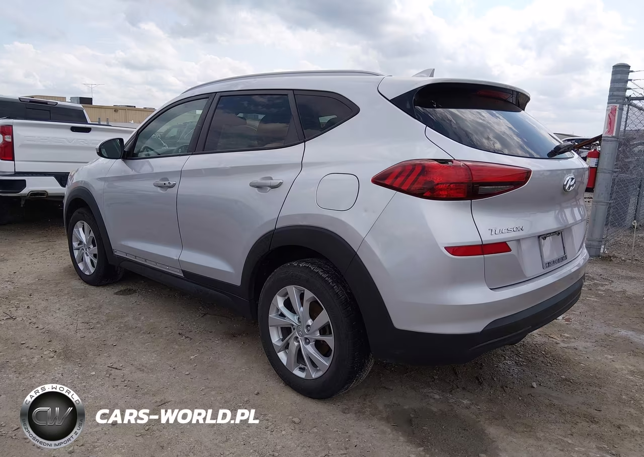 2019 Hyundai Tucson Value VIN:KM8J33A47KU927017 - 3