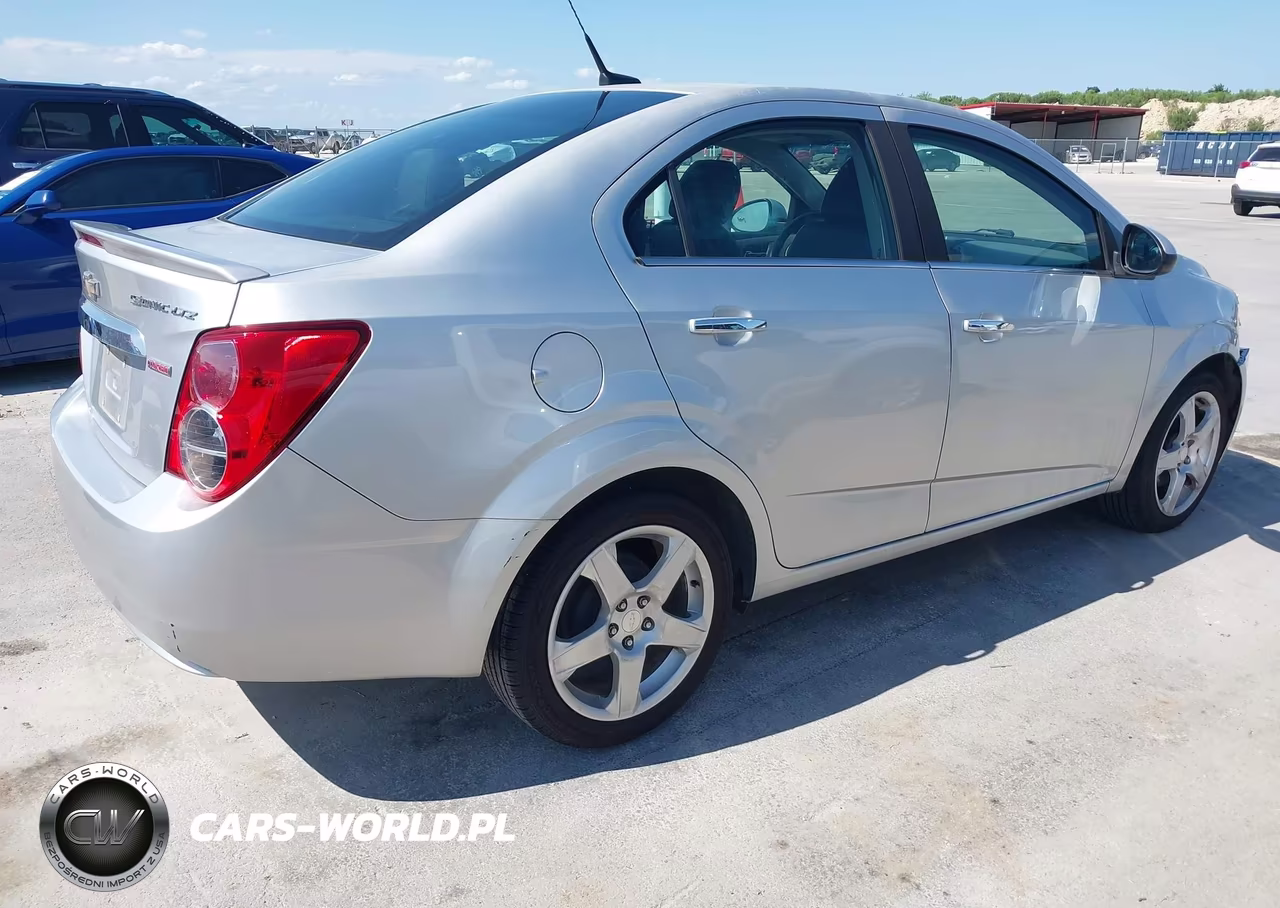 2014 Chevrolet Sonic Ltz Auto VIN:1G1JE5SBXE4219784 - 4