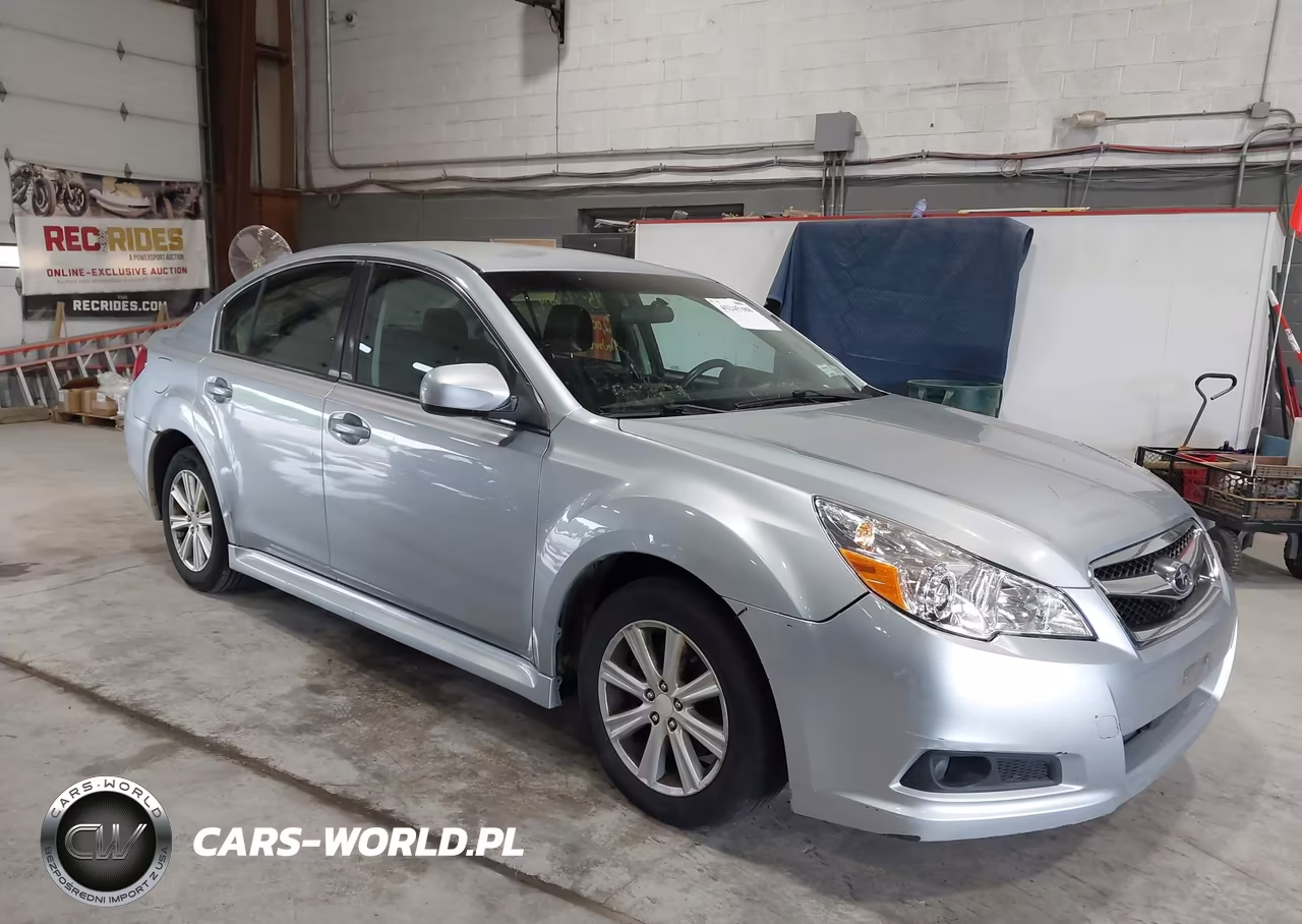 2012 Subaru Legacy 2.5I – zdjęcie 1 z 16