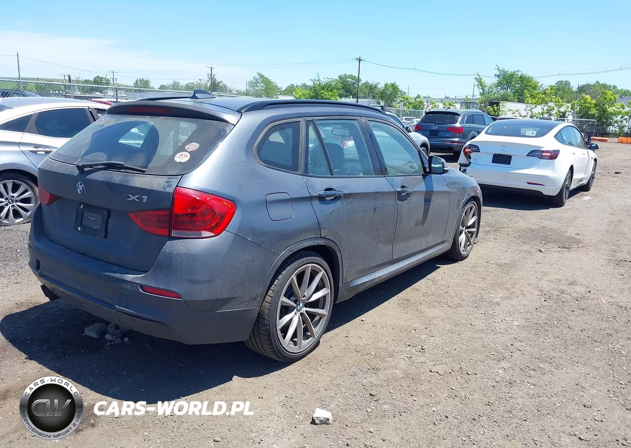 2014 BMW X1 xDrive35I VIN:WBAVM5C50EVV92957 - 4