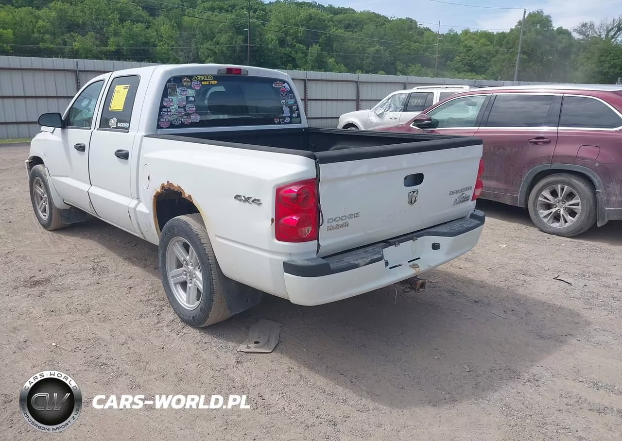 2011 Ram Dakota Bighorn-Lonestar VIN:1D7RW3GK3BS661730 - 3