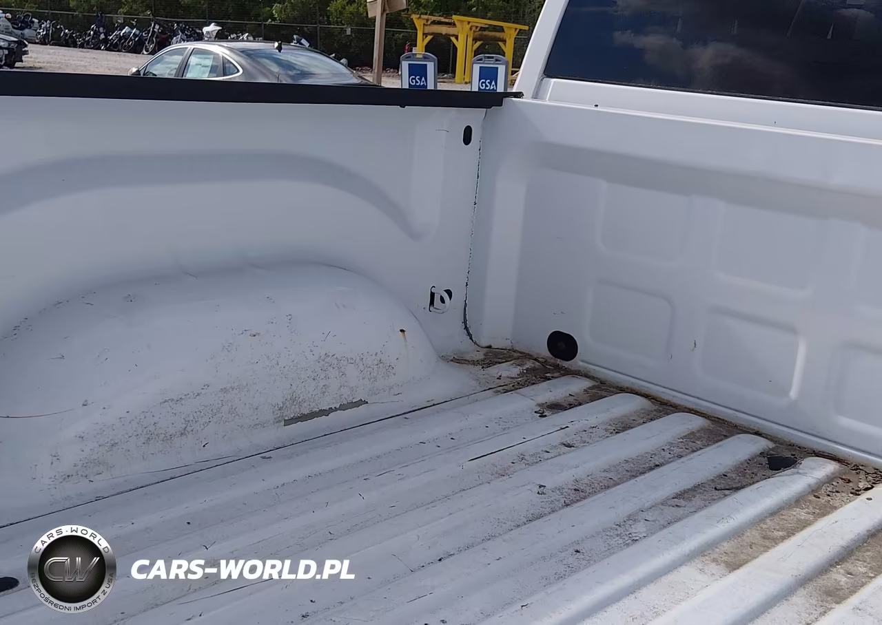 2018 Ram 1500 Tradesman 4X4 5'7 Box VIN:1C6RR7KG4JS306745 - 13