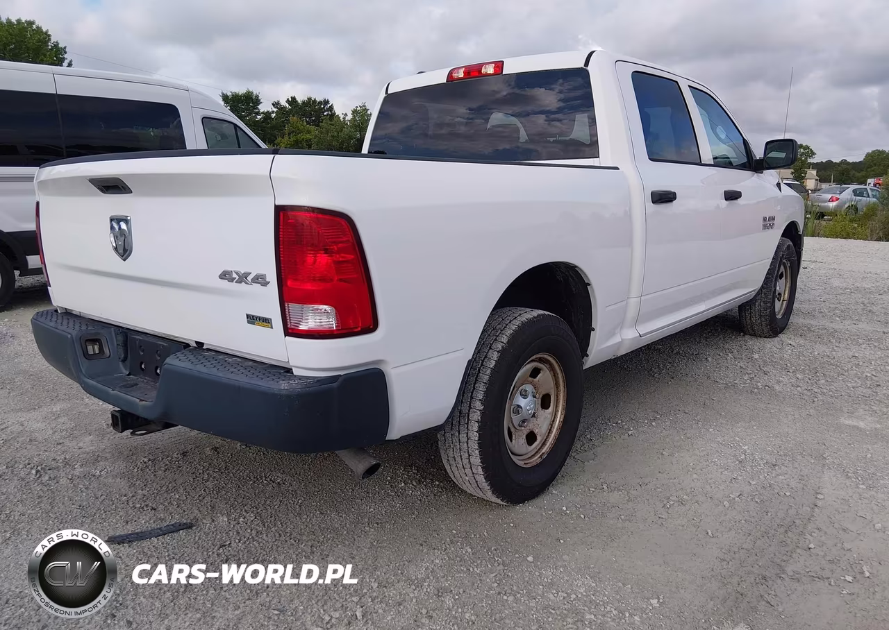 2018 Ram 1500 Tradesman 4X4 5'7 Box VIN:1C6RR7KG4JS306745 - 4