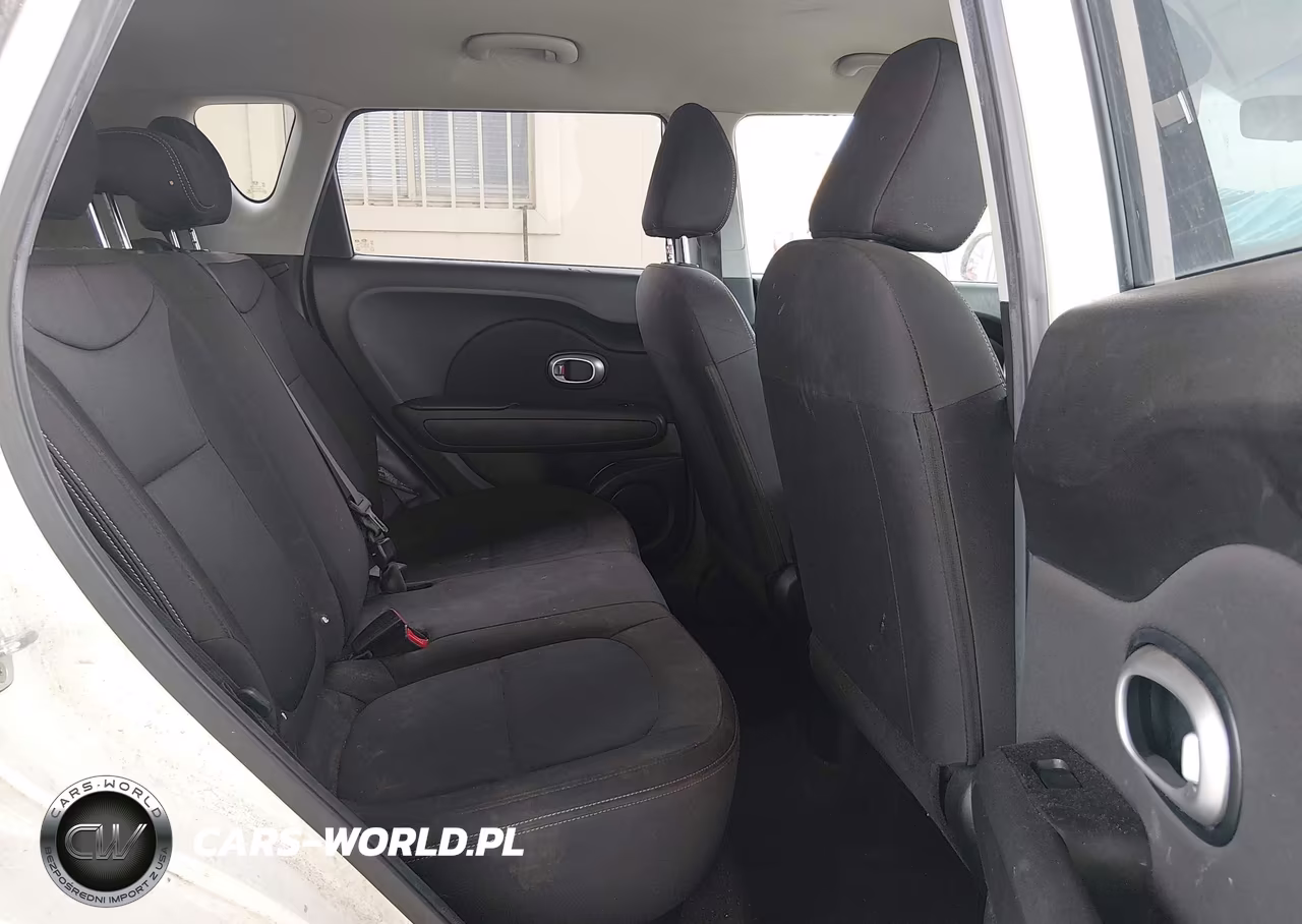 2016 Kia Soul VIN:KNDJN2A27G7377296 - 8