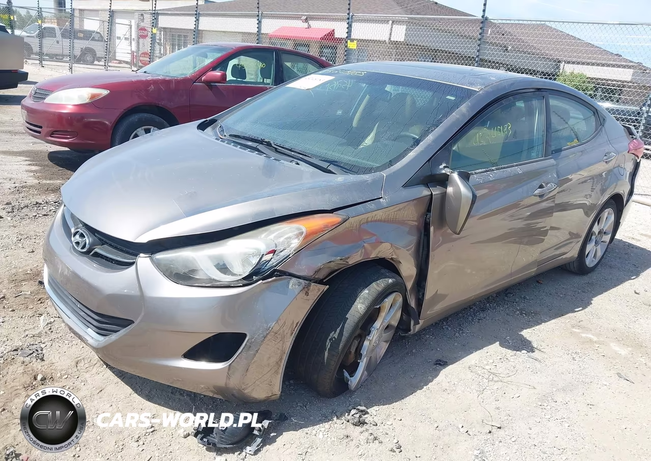 2013 Hyundai Elantra Limited VIN:5NPDH4AE5DH180600 - 2