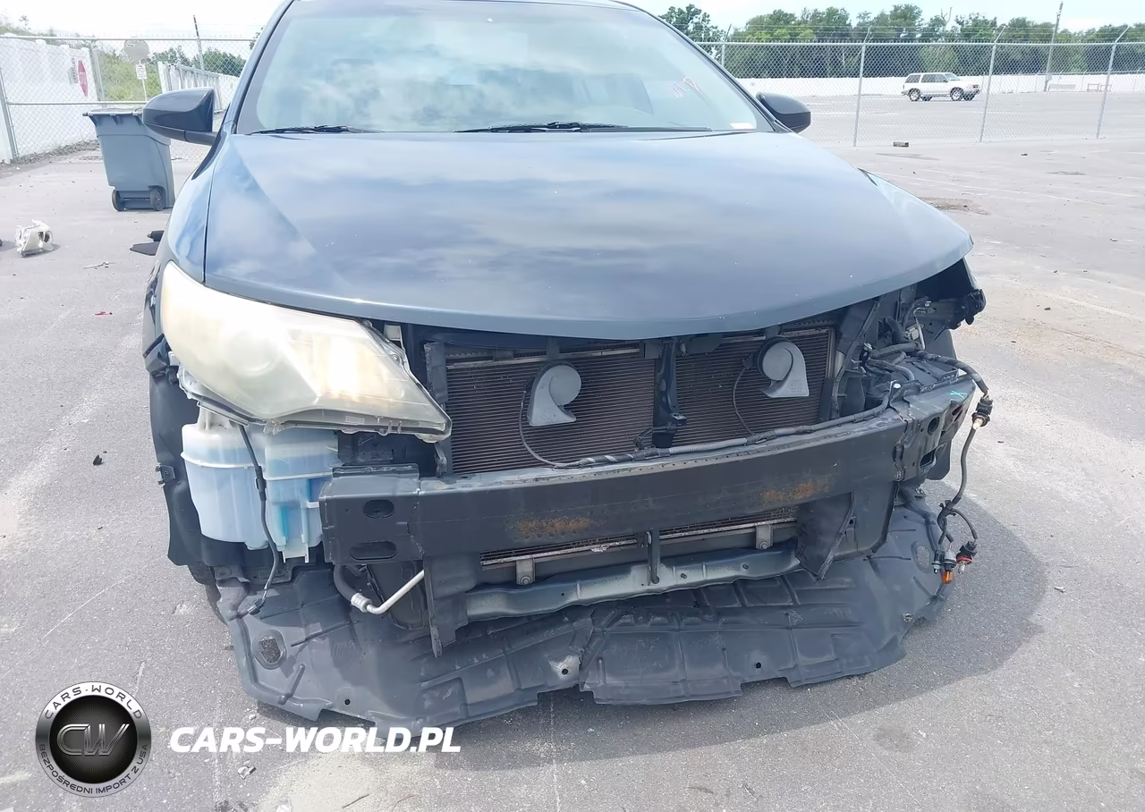 2014 Toyota Camry Se VIN:4T1BF1FK1EU423915 - 18