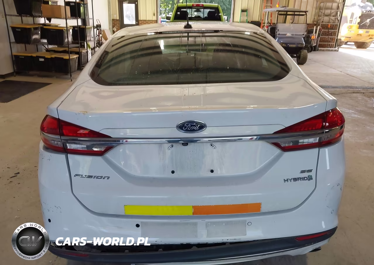 2018 Ford Fusion Hybrid Se VIN:3FA6P0LUXJR178476 - 17