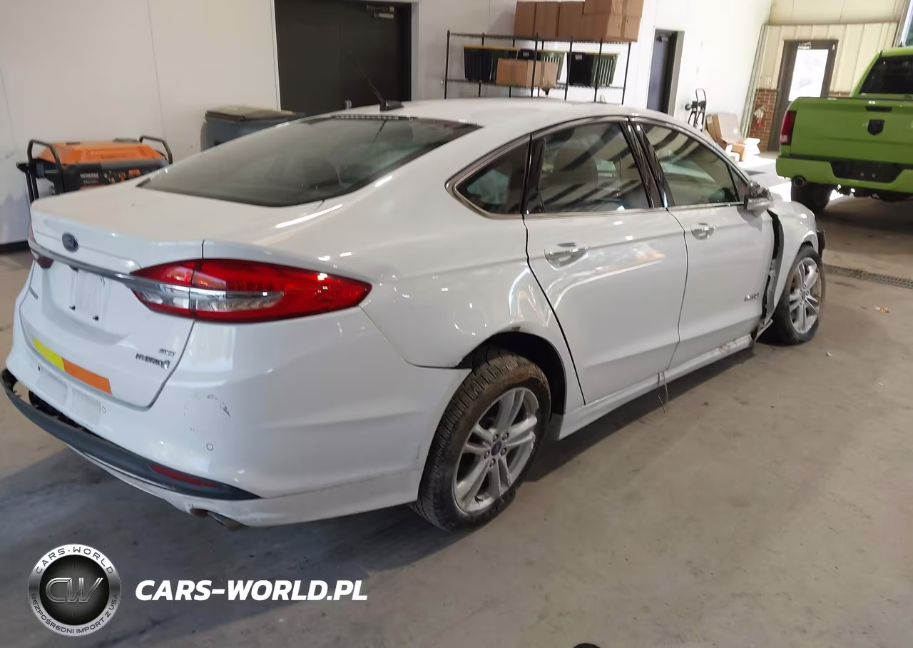 2018 Ford Fusion Hybrid Se VIN:3FA6P0LUXJR178476 - 4