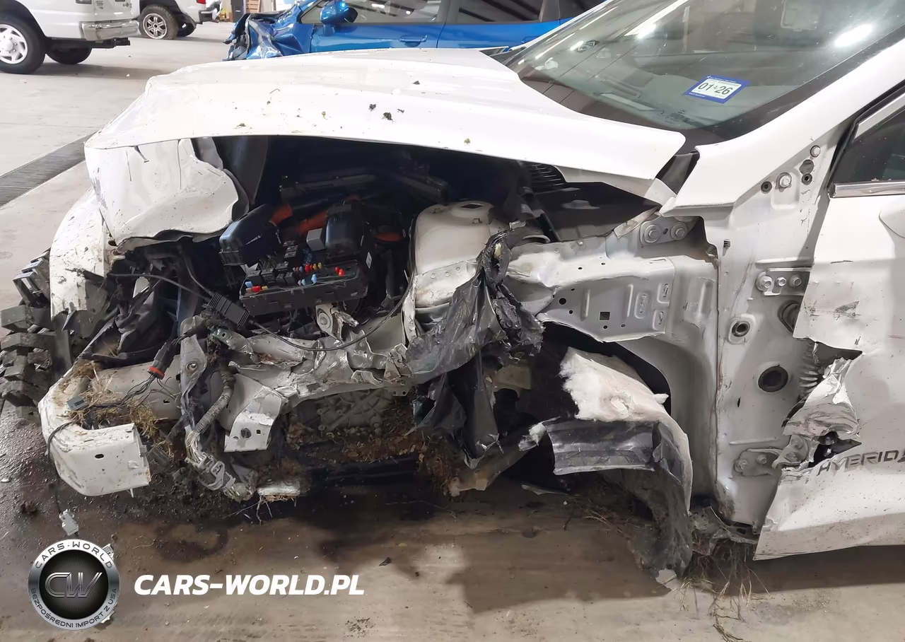 2018 Ford Fusion Hybrid Se VIN:3FA6P0LUXJR178476 - 6
