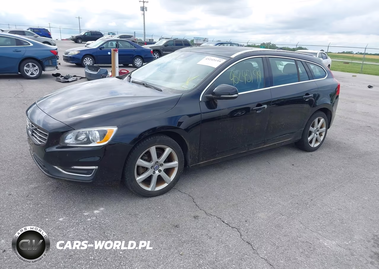 2016 Volvo V60 T5 Drive-E Premier VIN:YV140MEK5G1307228 - 2