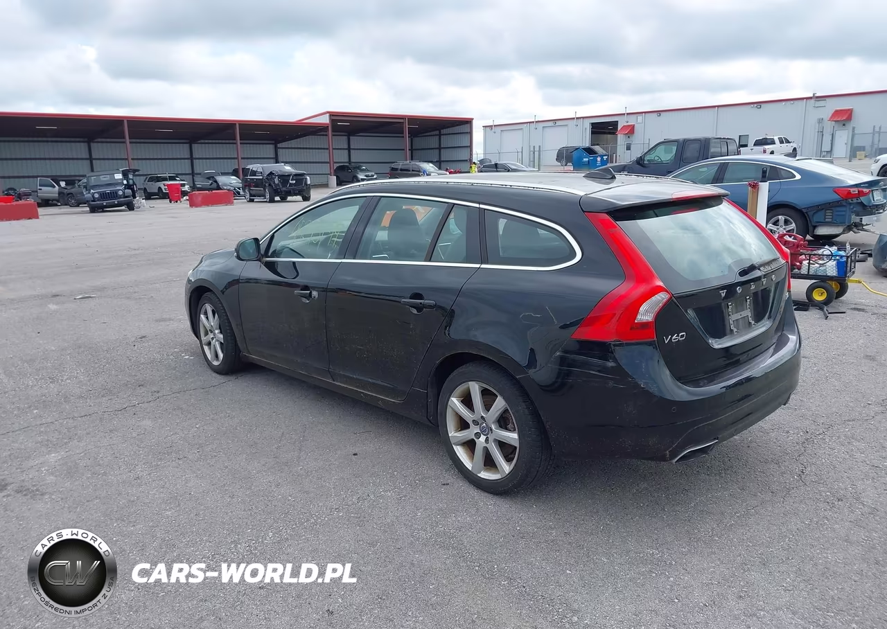 2016 Volvo V60 T5 Drive-E Premier VIN:YV140MEK5G1307228 - 3