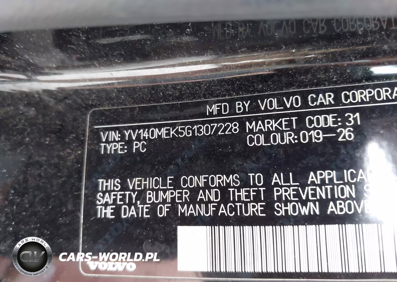 2016 Volvo V60 T5 Drive-E Premier VIN:YV140MEK5G1307228 - 9