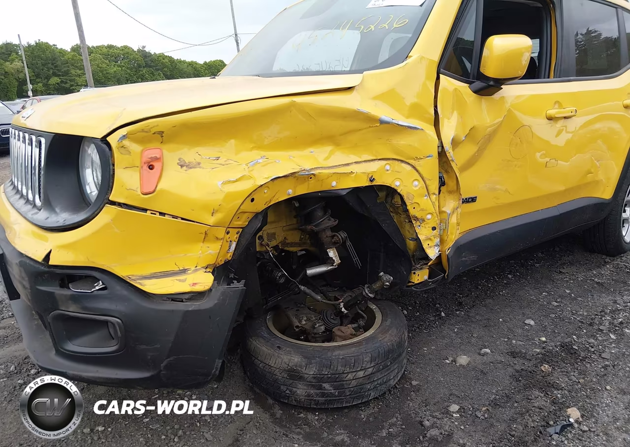 2017 Jeep Renegade Latitude 4X4 VIN:ZACCJBBB0HPG06392 - 6