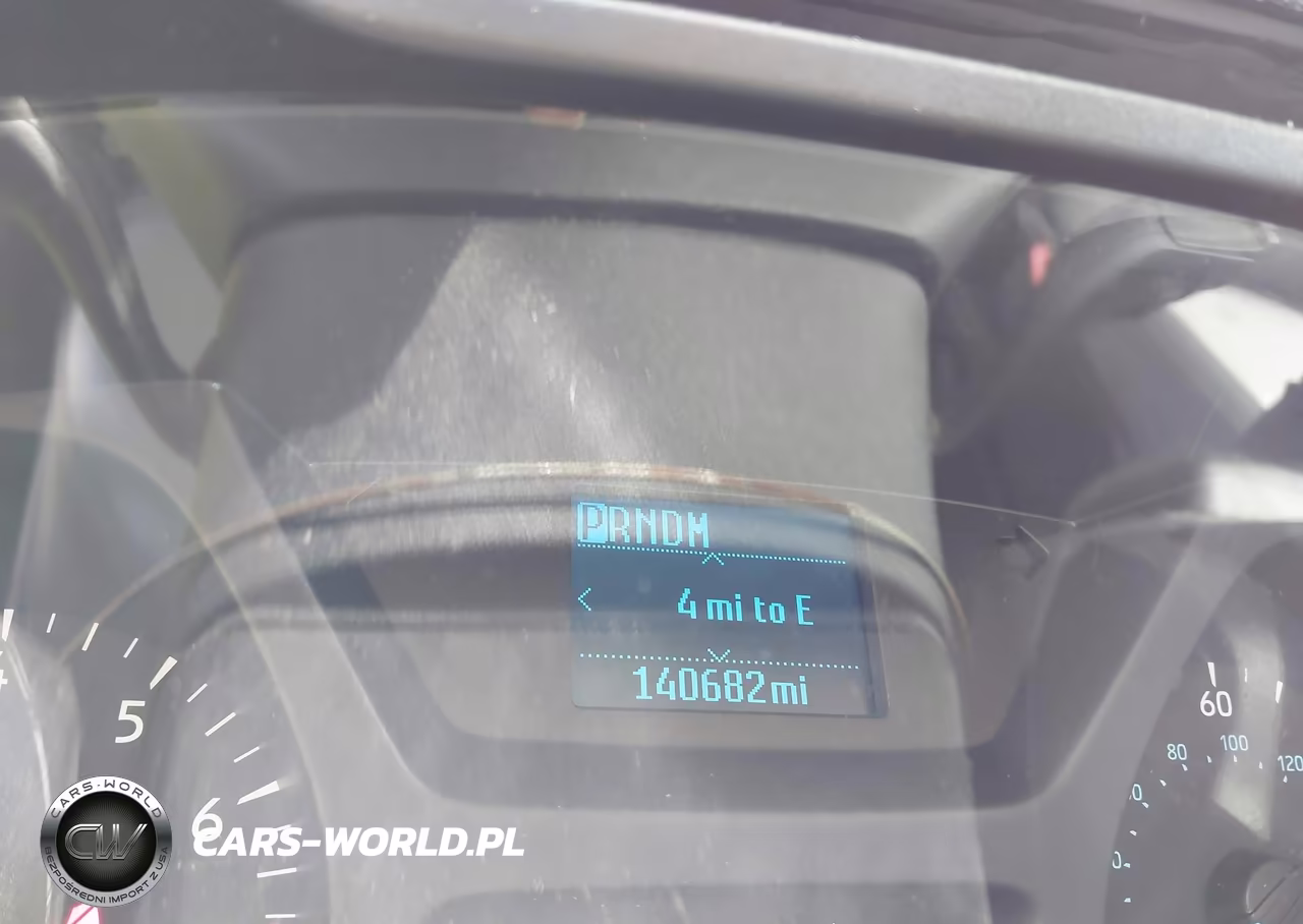 2018 Ford Transit-250 VIN:1FTYR1YM3JKB49482 - 15
