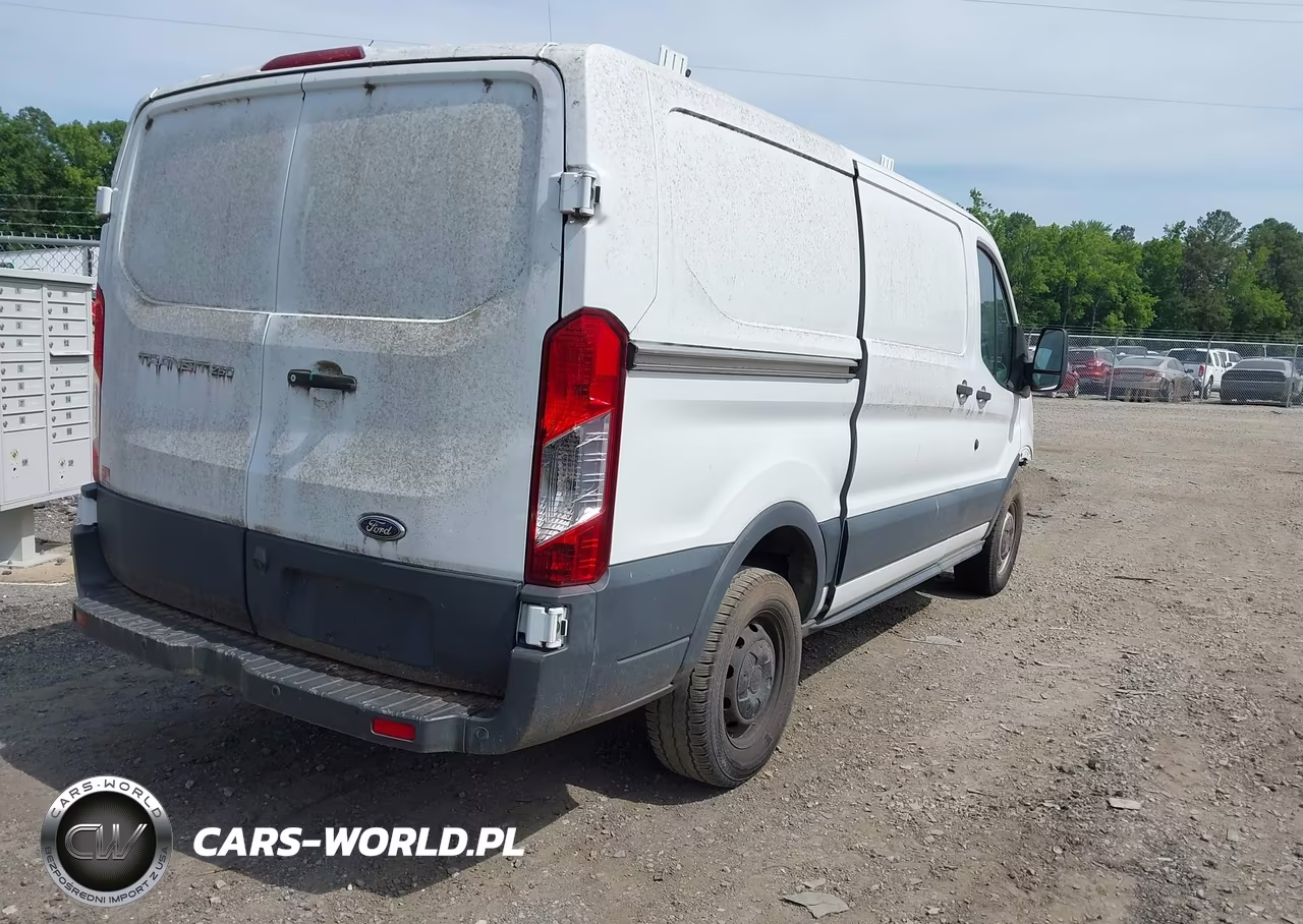 2018 Ford Transit-250 VIN:1FTYR1YM3JKB49482 - 4