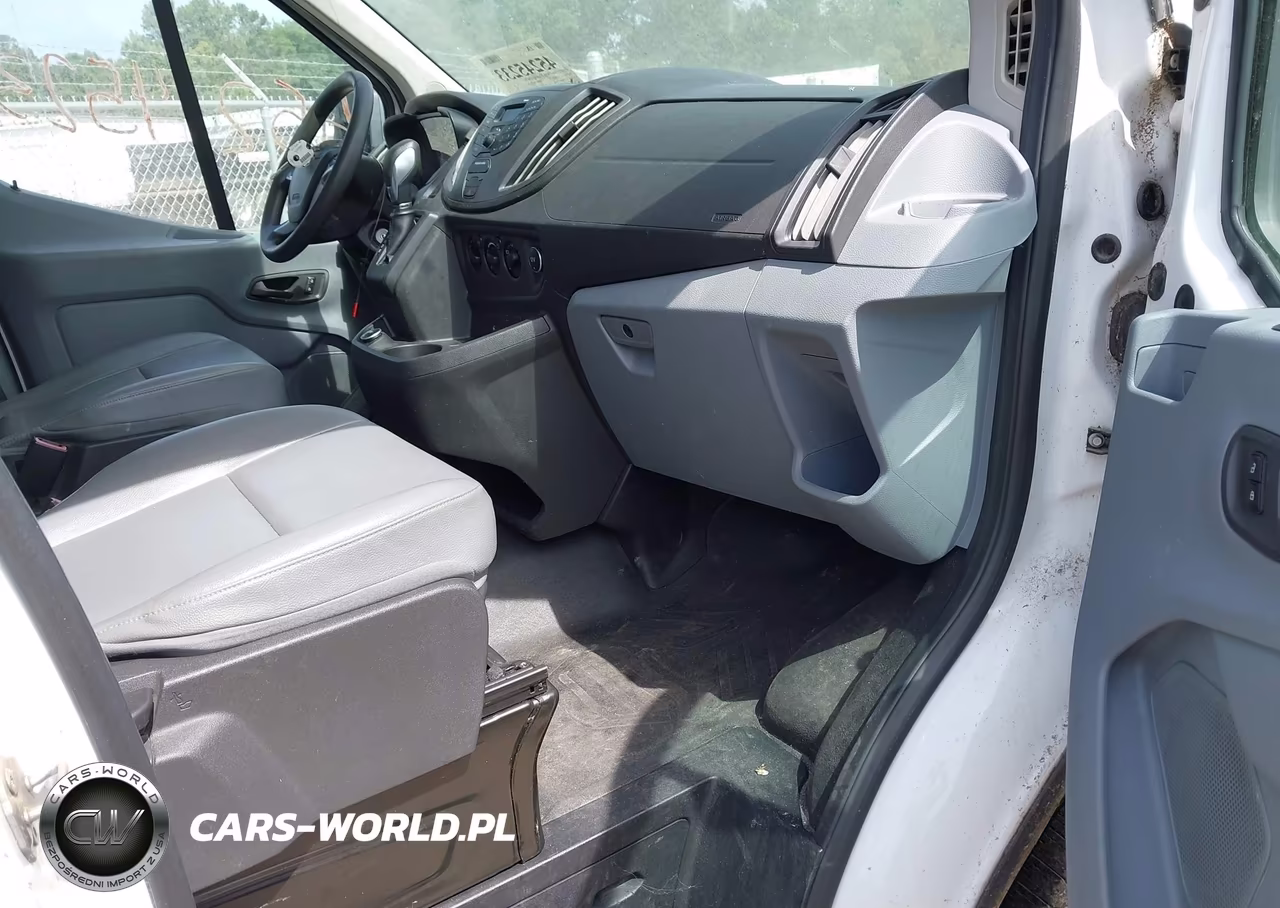 2018 Ford Transit-250 VIN:1FTYR1YM3JKB49482 - 5