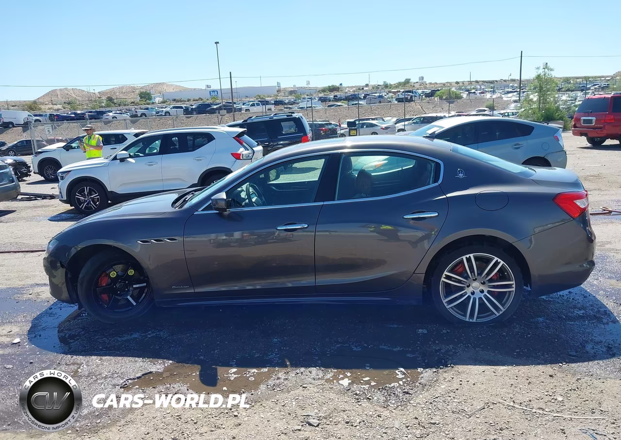 2019 Maserati Ghibli S Q4 Granlusso VIN:ZAM57YTL2K1322069 - 14