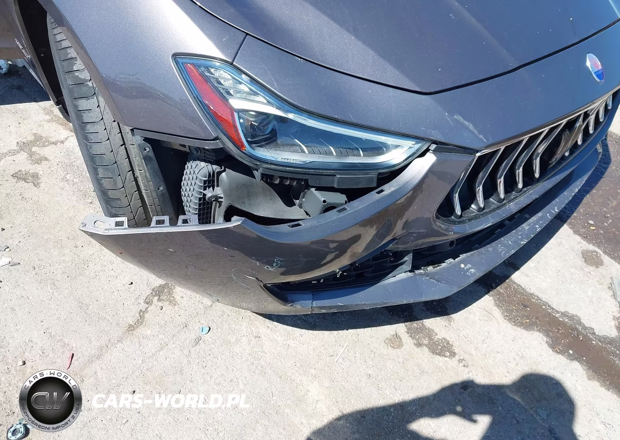 2019 Maserati Ghibli S Q4 Granlusso VIN:ZAM57YTL2K1322069 - 6