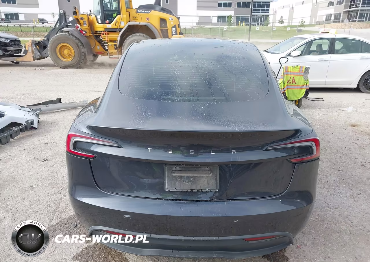2025 Tesla Model 3 Long Range Rear-Wheel Drive VIN:5YJ3E1EA2SF911828 - 14