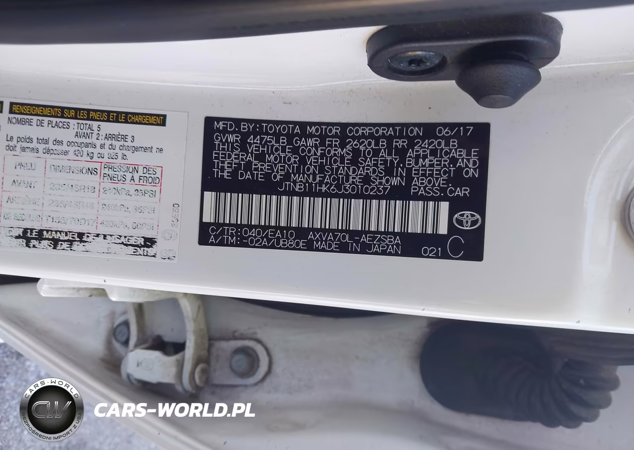 2018 Toyota Camry Se VIN:JTNB11HK6J3010237 - 9