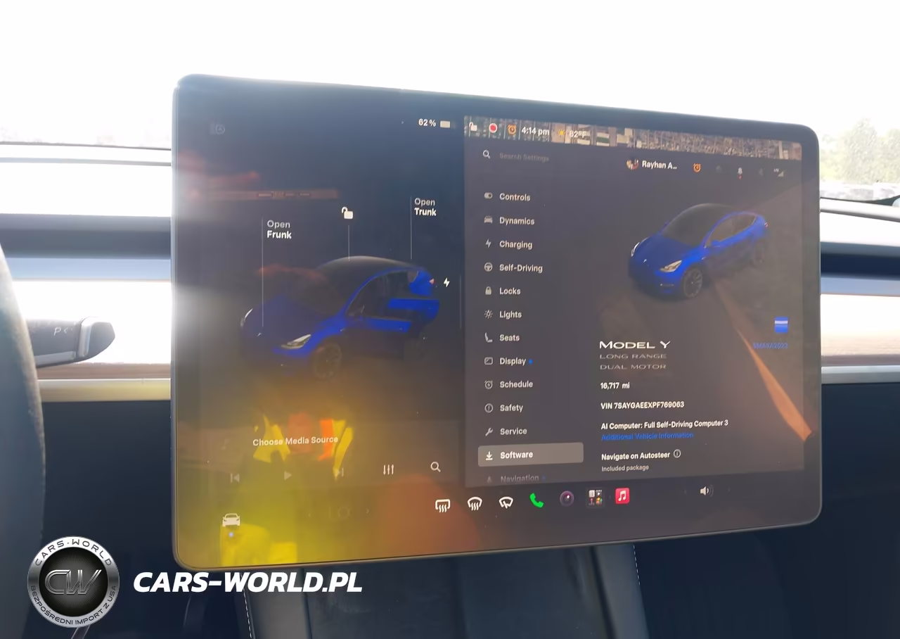 2023 Tesla Model Y Awd-Long Range Dual Motor All-Wheel Drive VIN:7SAYGAEEXPF769063 - 17